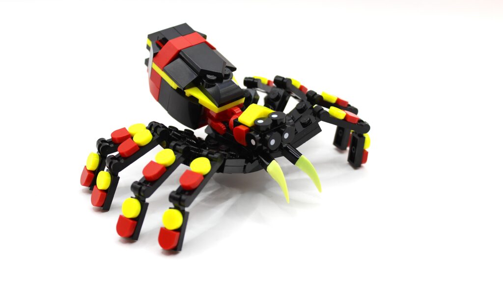 lego 31159 surprising spider 07