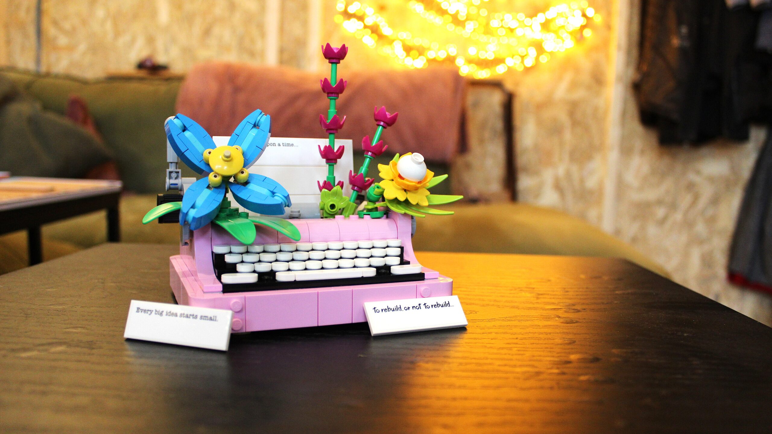 [Review] LEGO Creator 31169 Typewriter with flowers – fleurige verhalen