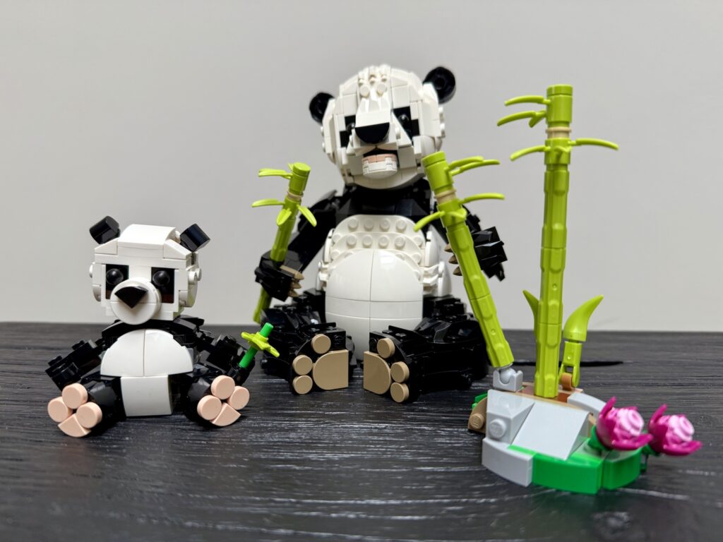 lego creator 311165 wild animals panda family00010