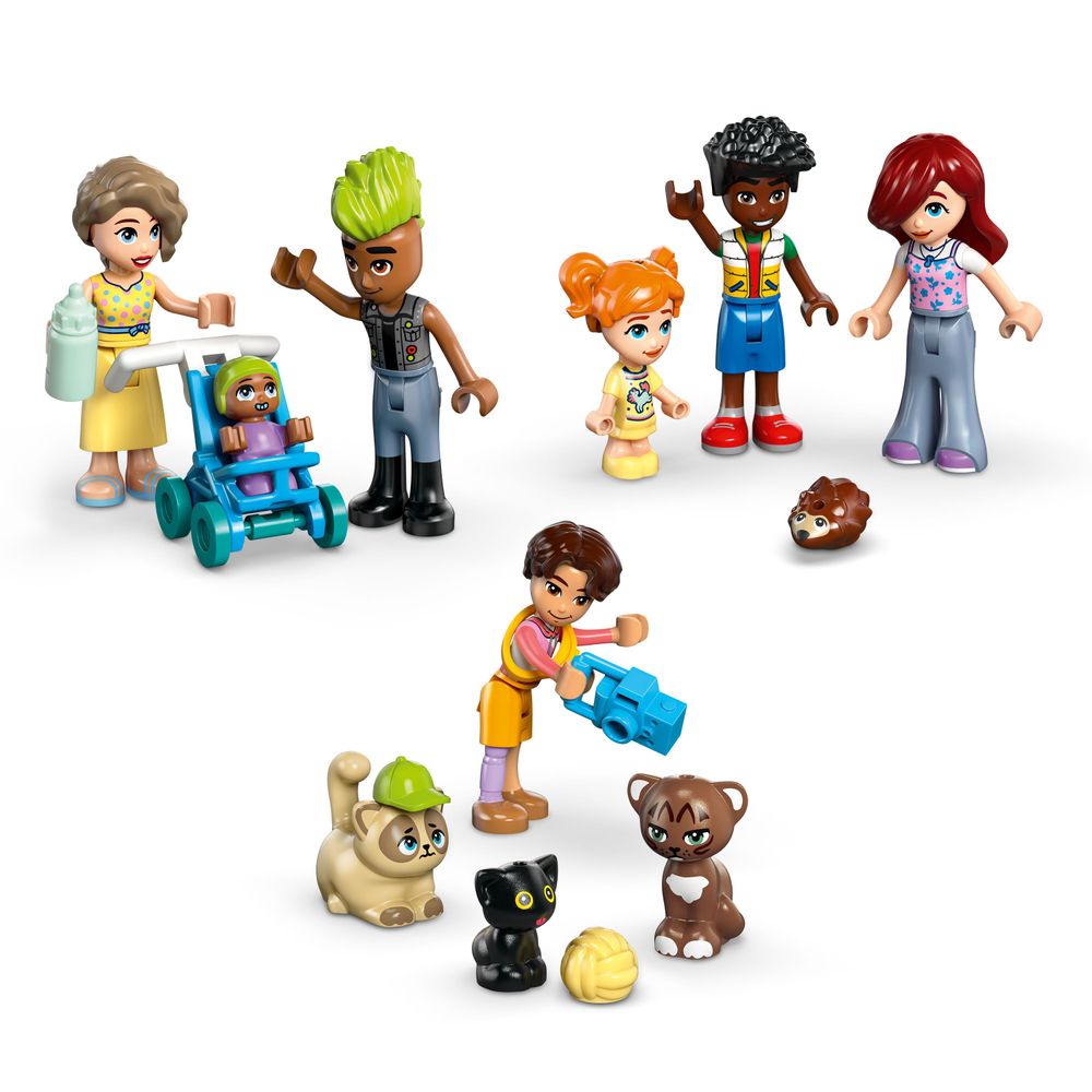 lego friends 42670 heartlake city apartments and stores (3)