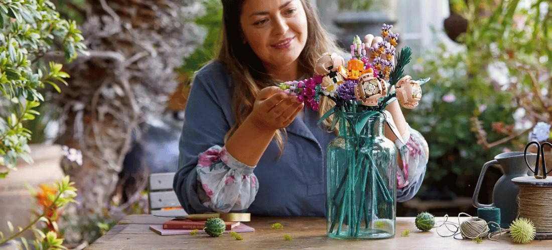 lego icons 10280 flower bouquet