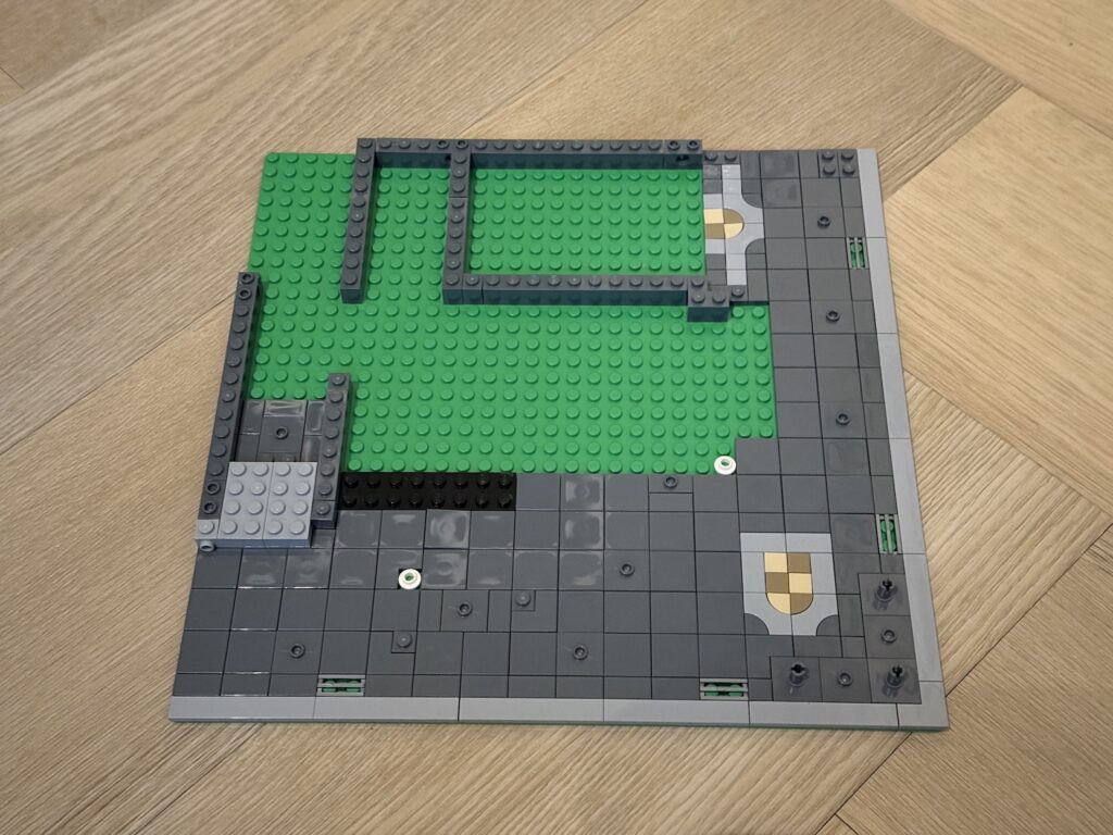 lego icons 10350 tudor corner baseplate00002