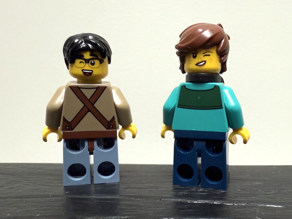 lego icons 10350 tudor corner minifigures00006