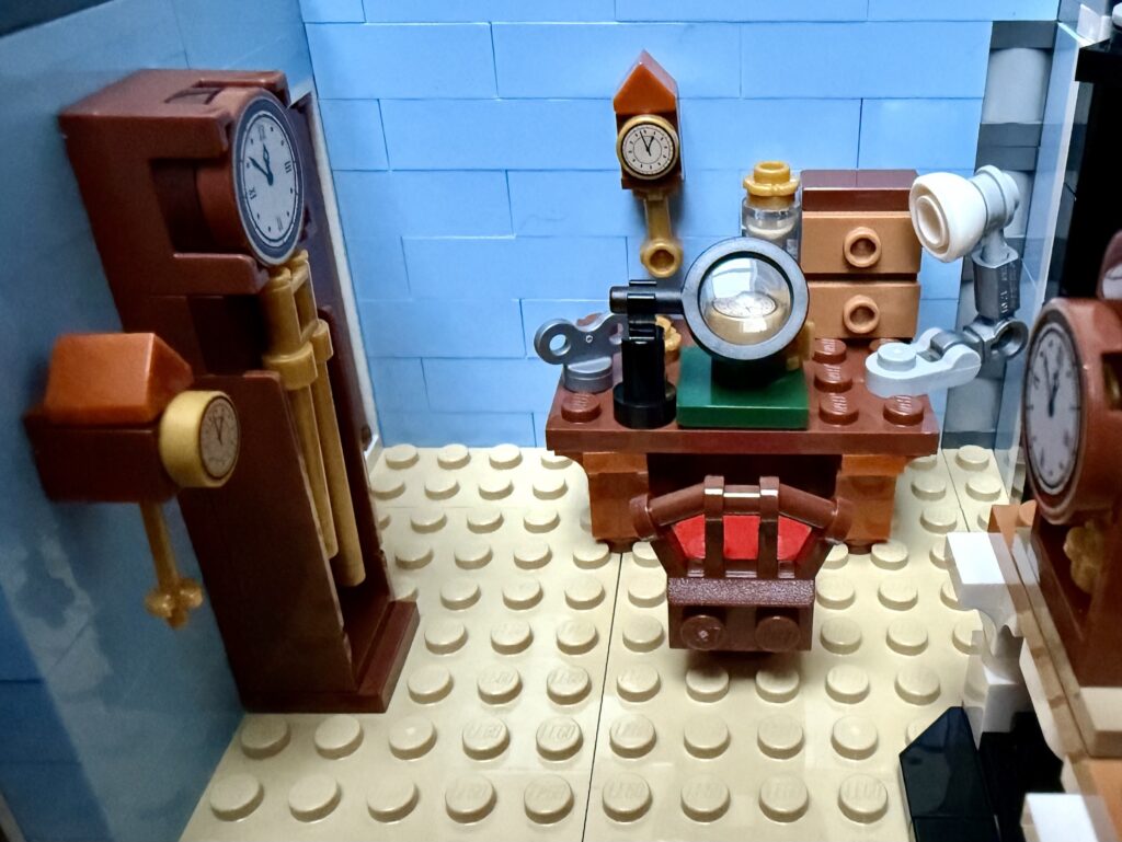 lego icons 10350 tudor corner werkplaats00010