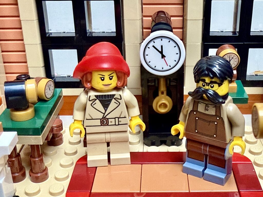 lego icons 10350 tudor corner werkplaats00015