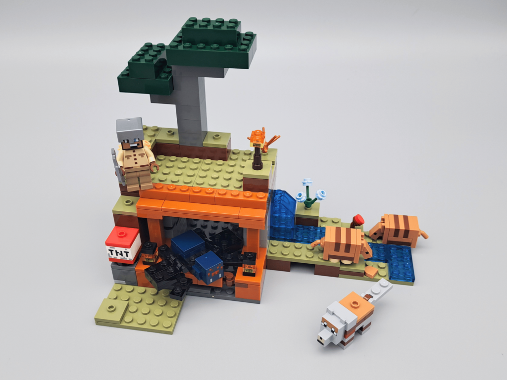 lego minecraft 21269 the armadillo mine expedition (2)