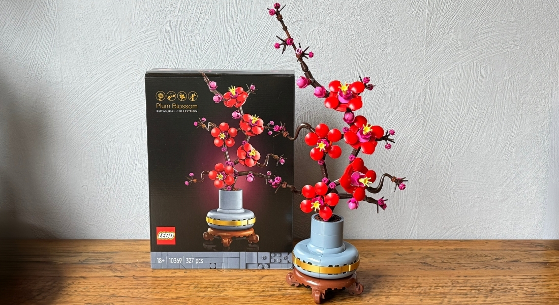 [Review] LEGO Icons 10369 Plum Blossom – van steentjes naar schoonheid