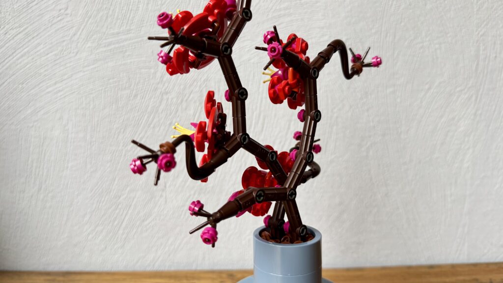 lego the botanical collection 10369 plum blossom11
