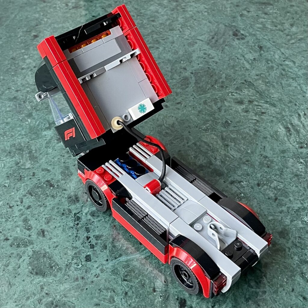 60445 f1 truck with rb20 & amr24 f1 cars 5