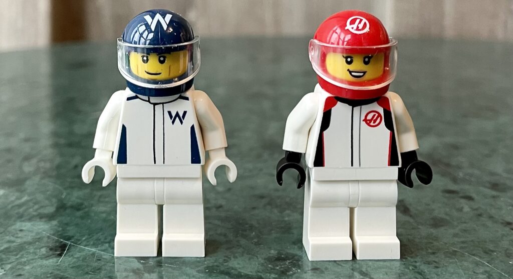 60464 f1 williams racing & haas f1 race cars 2