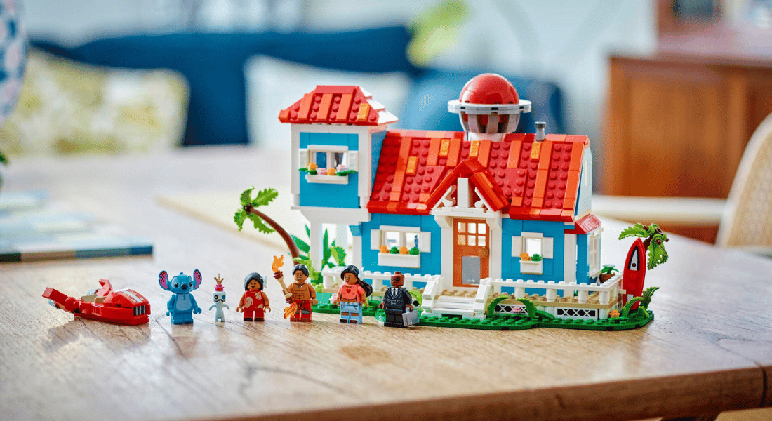 LEGO Disney 43268 Lilo and Stitch Beach House onthuld – vanaf maart te koop