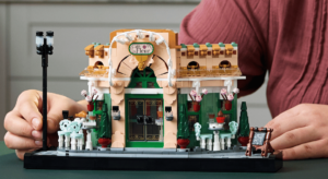 lego icons 10362 french café restaurants of the world header (1)