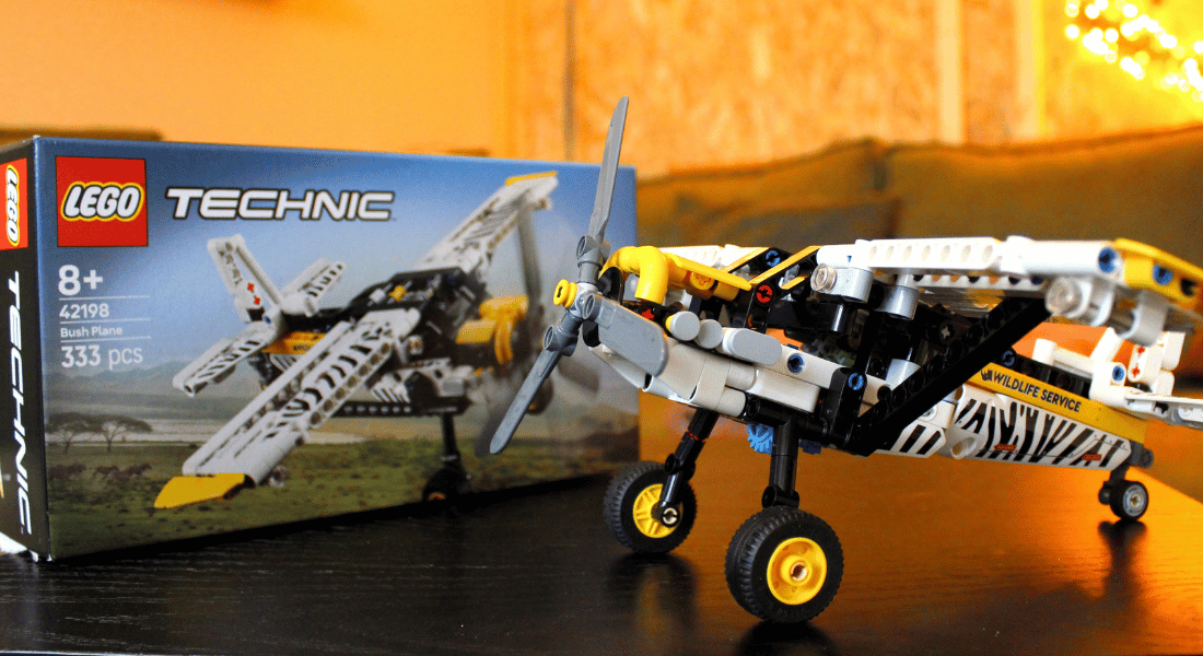[Review] LEGO Technic 42198 Bush Plane – natuurbehoud met zebra-print
