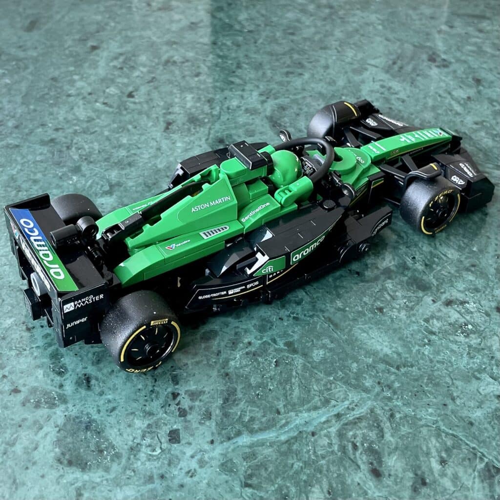 77245 aston martin aramco f1 amr24 2