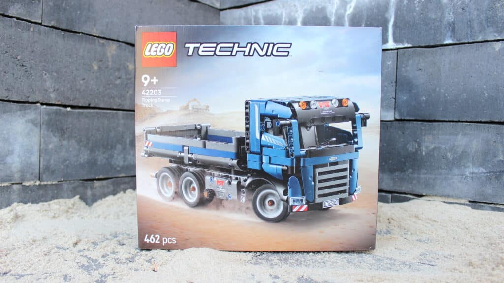 lego 42203 tipping dumping truck 01