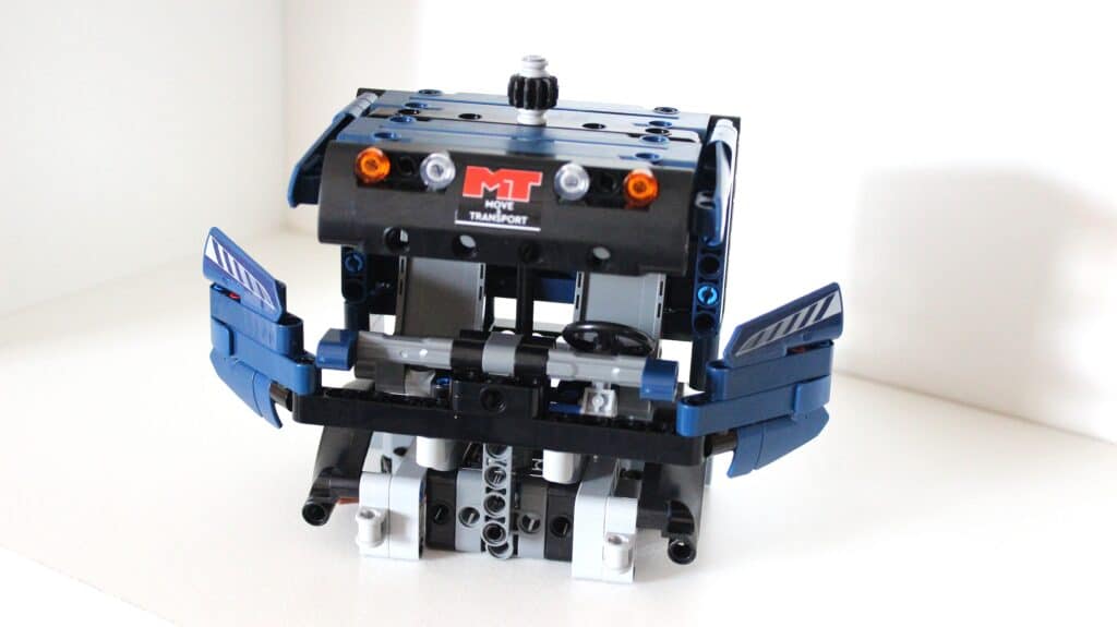 lego 42203 tipping dumping truck 05