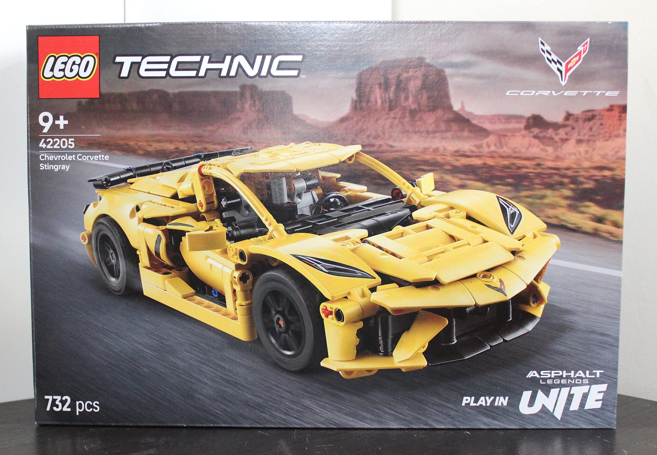 lego 42205 chevrolet corvette stingray 01