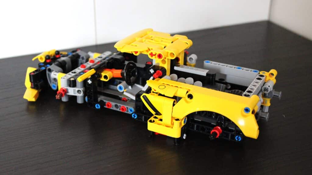 lego 42205 chevrolet corvette stingray 07