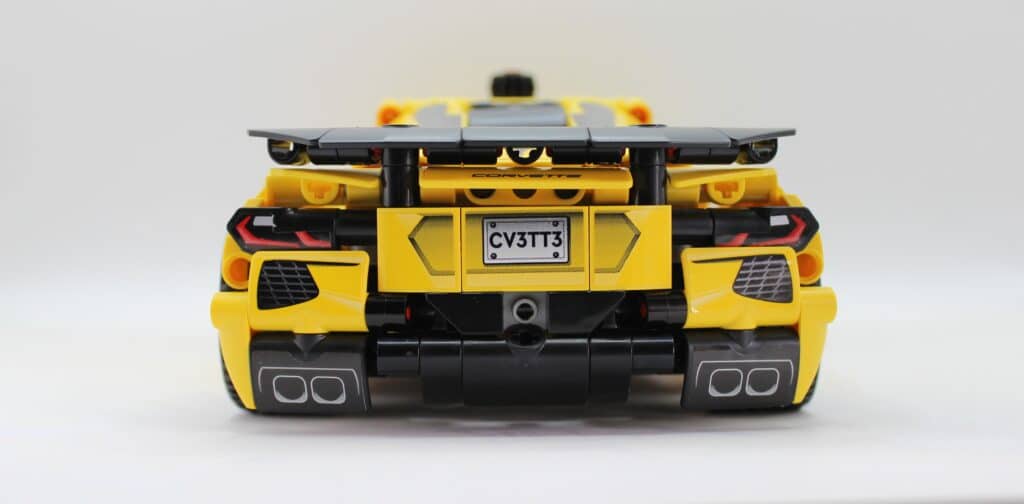lego 42205 chevrolet corvette stingray 11
