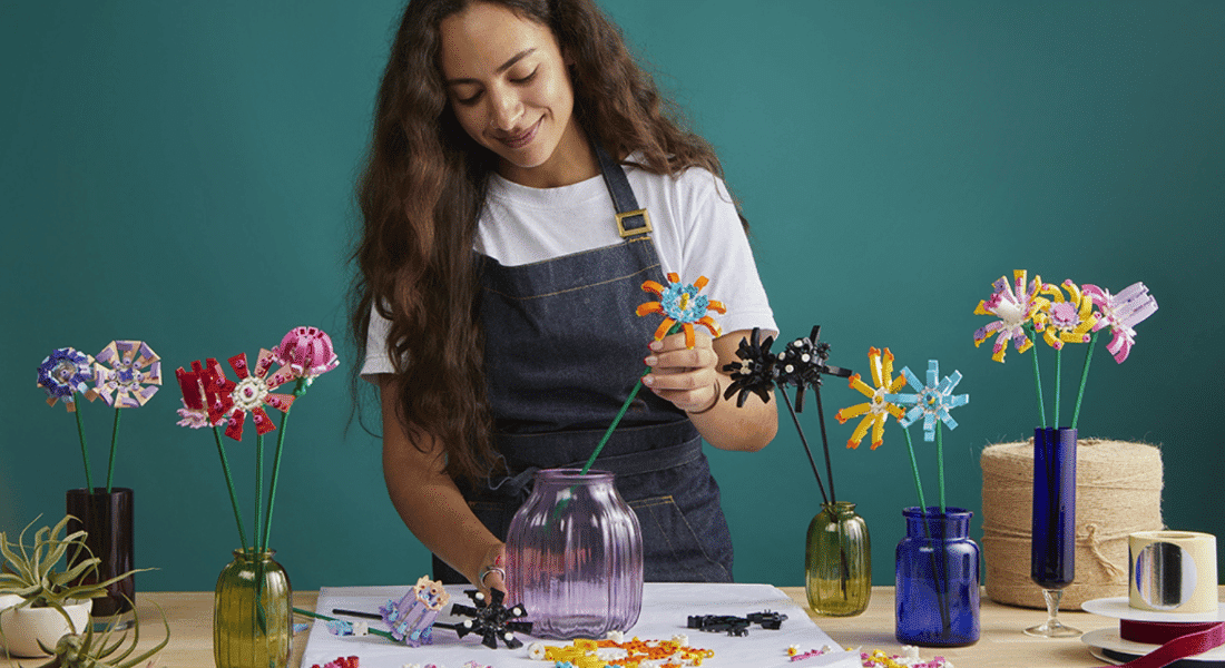 Bouw de LEGO Creatieve Bloemenpakketten voor meer botanische plezier
