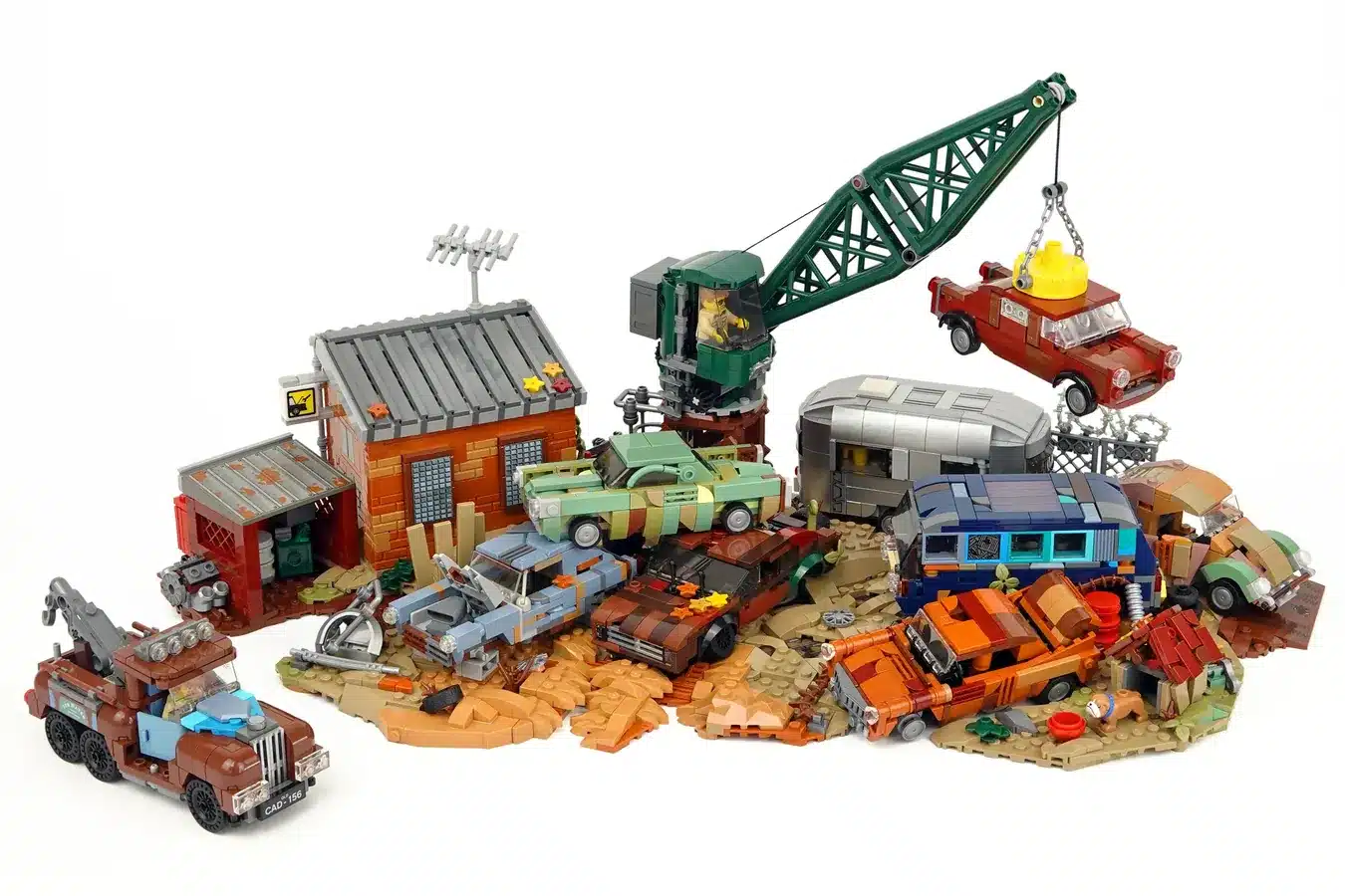 lego ideas junkyjard with working crane