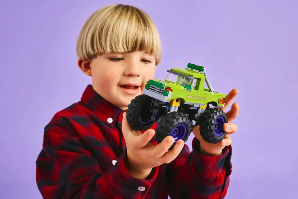 lego marvel 76312 the hulk truck vs. thanos (3)