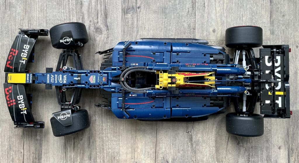 42206 oracle red bull racing rb20 f1 car 15