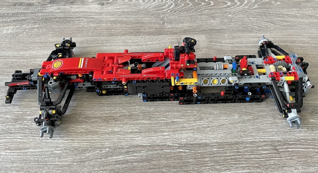 42207 ferrari sf 24 f1 car 4