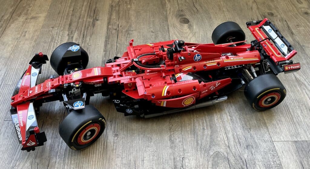 42207 ferrari sf 24 f1 car 5
