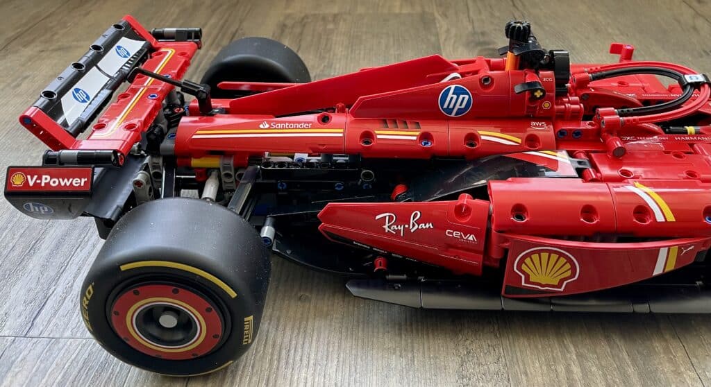 42207 ferrari sf 24 f1 car 7