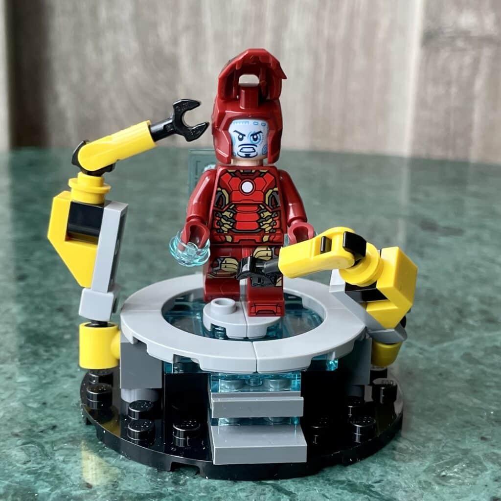 76315 iron man's laboratory hall of armor 11