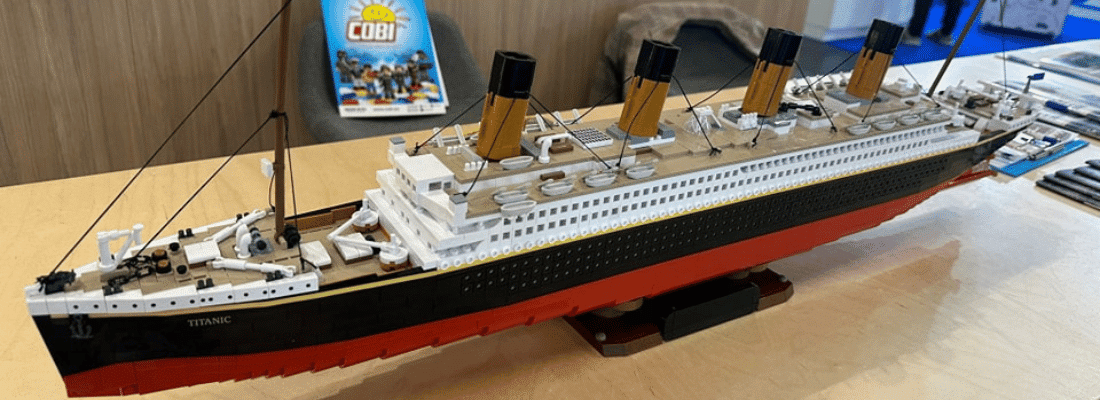cobi titanic