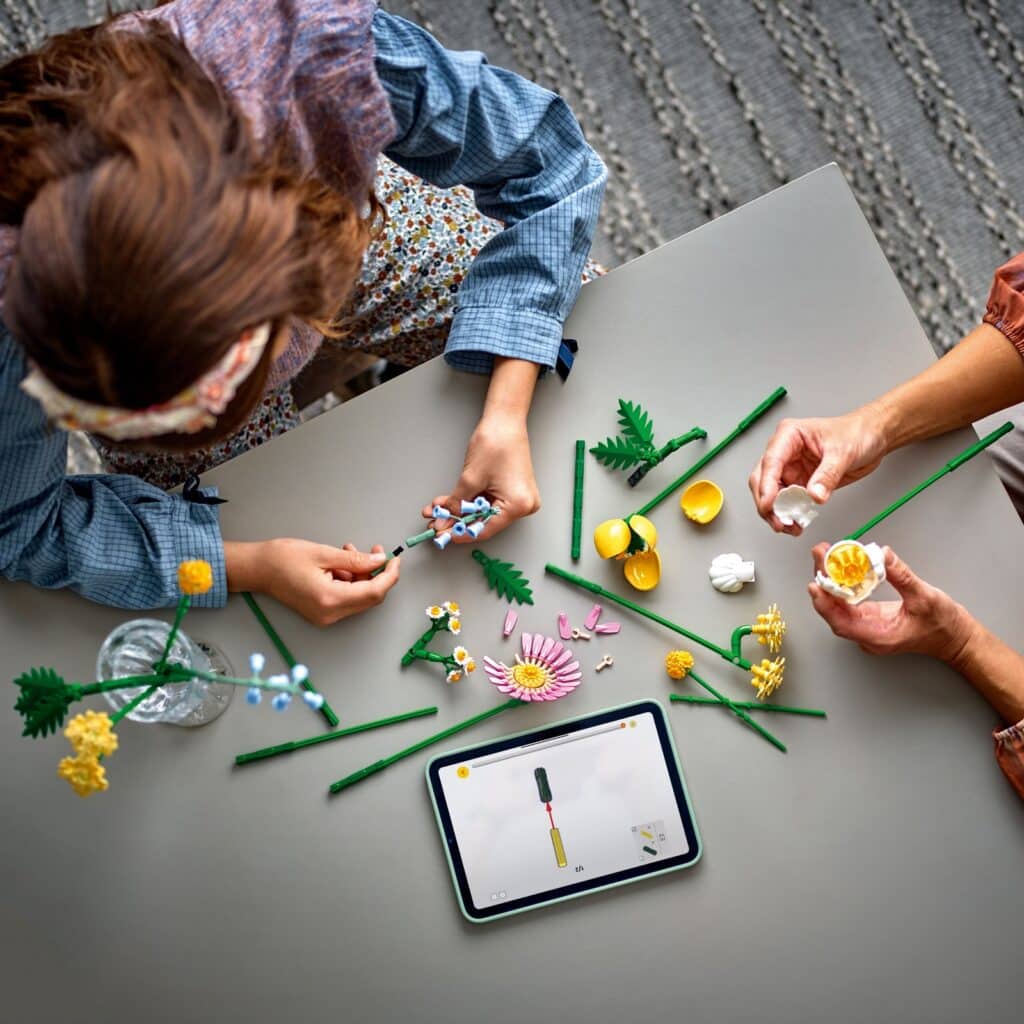 lego botanicals 10347 petite sunny bouquet (7)
