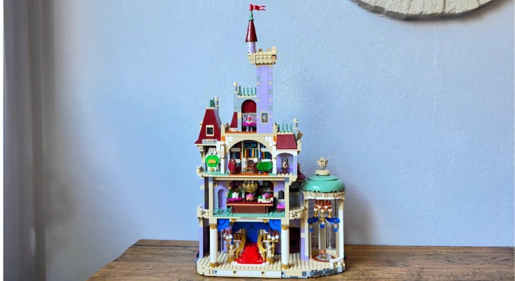 lego disney 43263 beauty and the beast castle achterkant