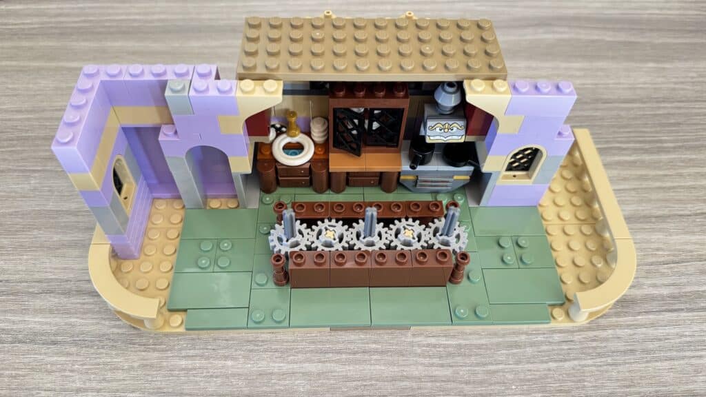 lego disney 43263 beauty and the beast castle13