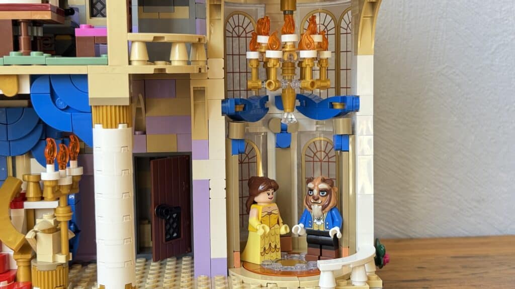 lego disney 43263 beauty and the beast castle26
