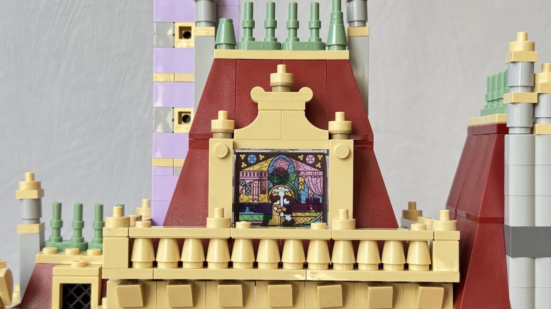 lego disney 43263 beauty and the beast castle40