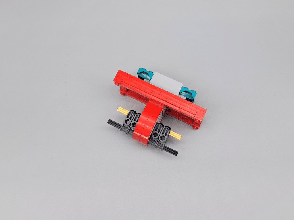 [review] lego 40819 up scaled racing driver minifigure (3)