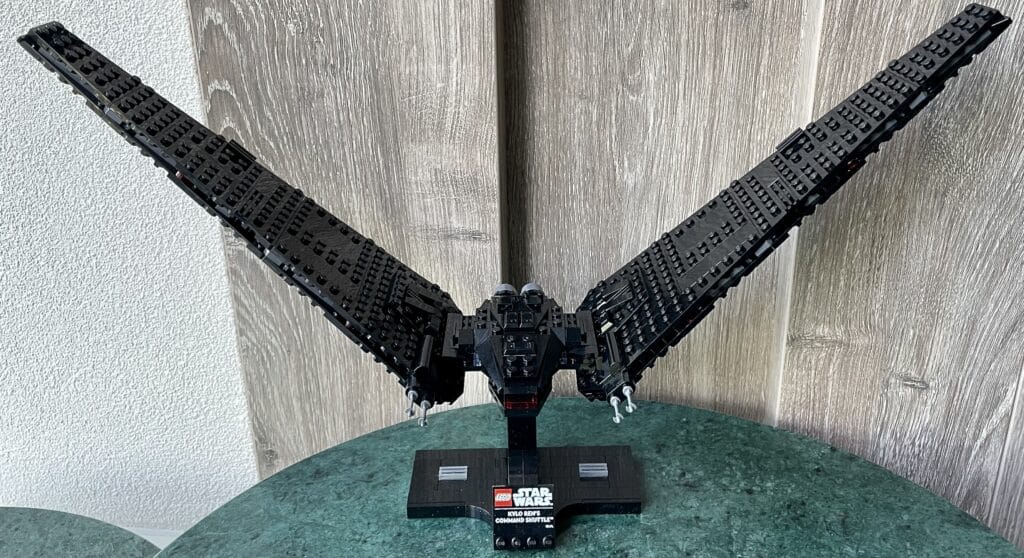 75406 kylo ren's command shuttle 6
