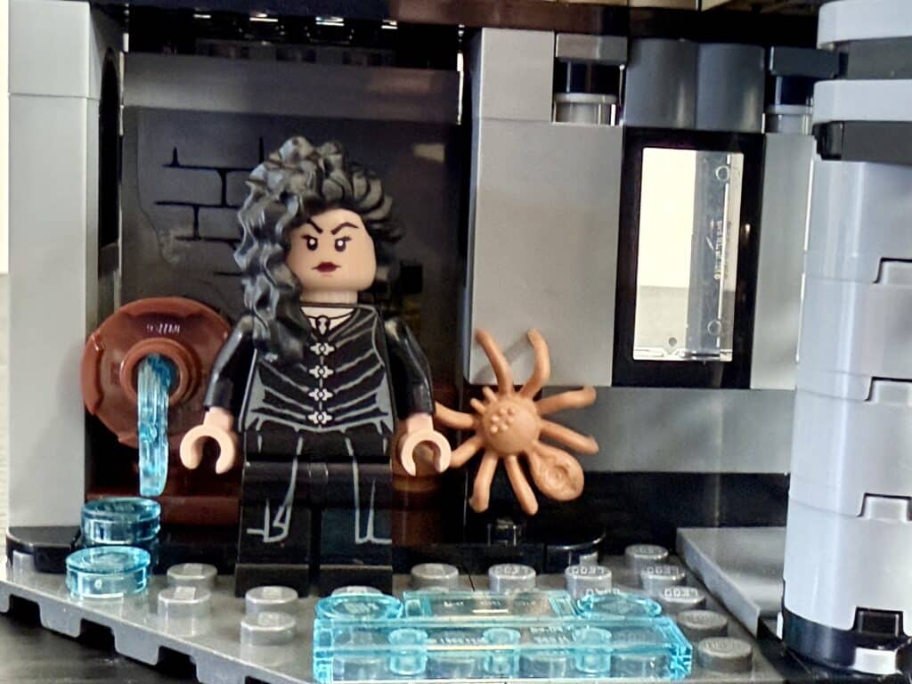 lego harry potter 76453 malfoy manor 00023