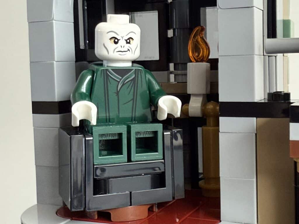 lego harry potter 76453 malfoy manor 00024