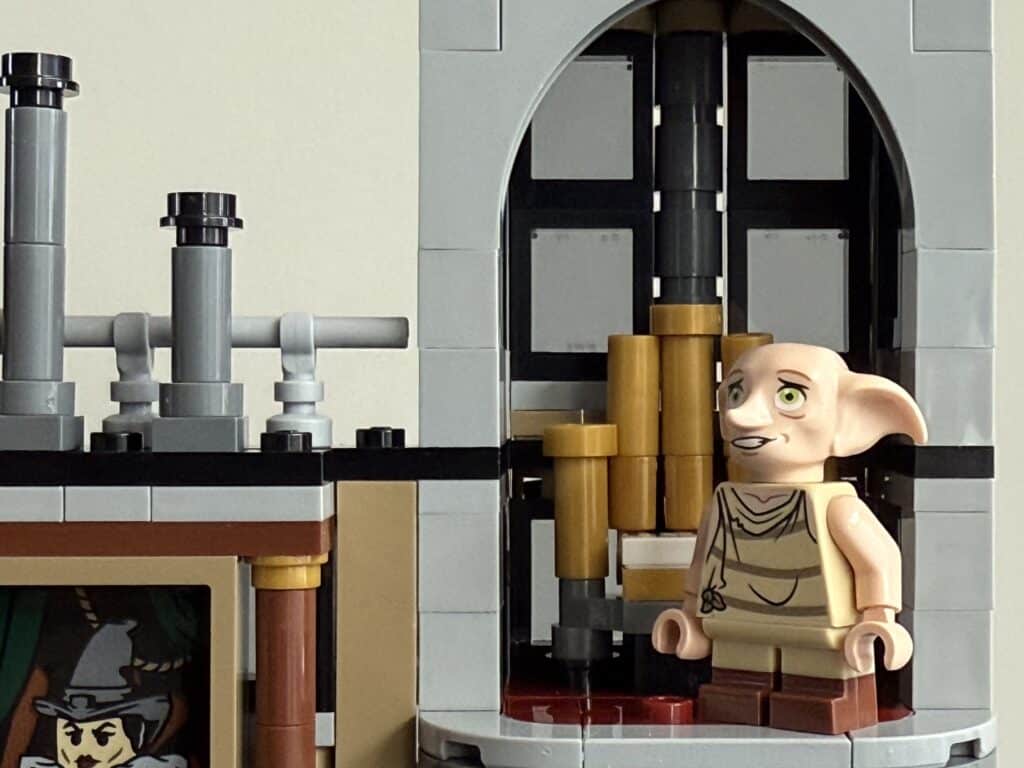 lego harry potter 76453 malfoy manor 00026