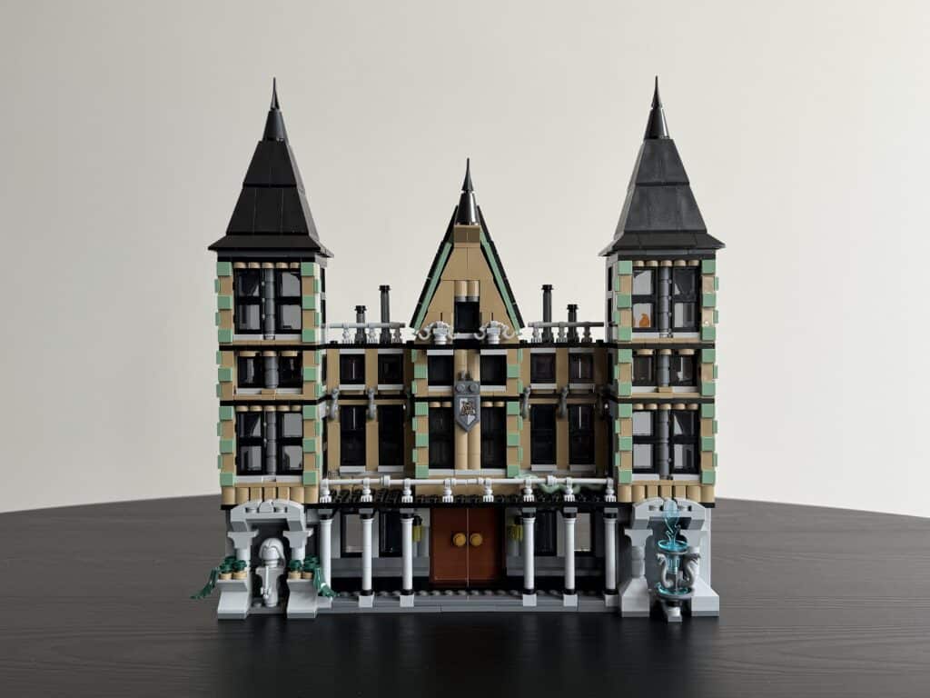 lego harry potter 76453 malfoy manor 00038