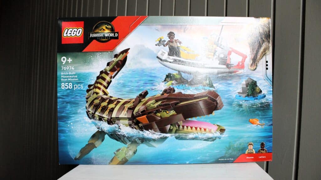 lego jurassic world 76974 brick built mosasaurus boat mission 01