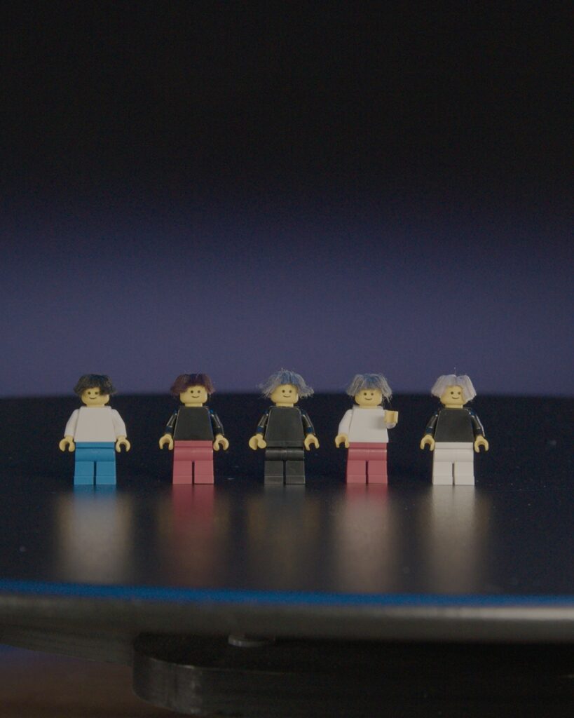 lego minifigure oorspronkelijk ontworpen met haar (4)