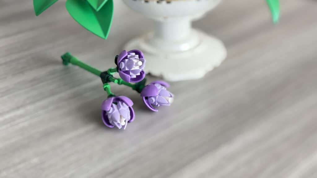 lego botanicals 10345 flower arrangement10