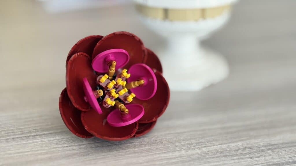 lego botanicals 10345 flower arrangement5