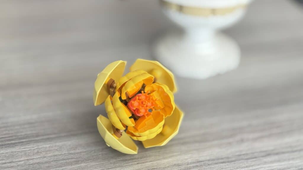 lego botanicals 10345 flower arrangement6