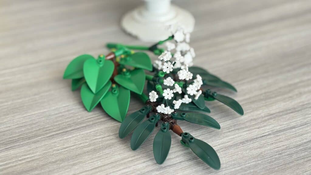 lego botanicals 10345 flower arrangement8