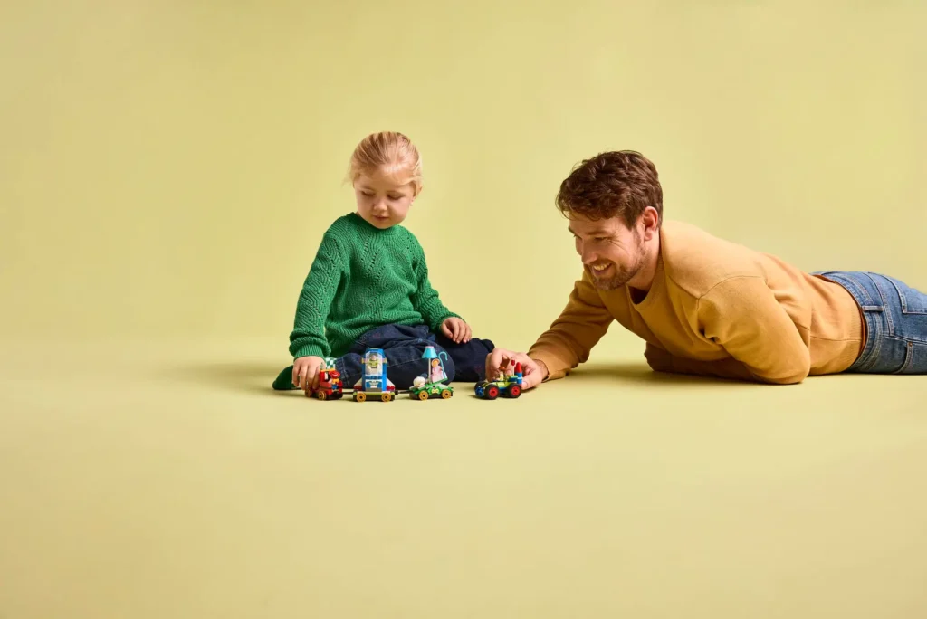 lego disney 43264 toy story celebration train and rc car (2)